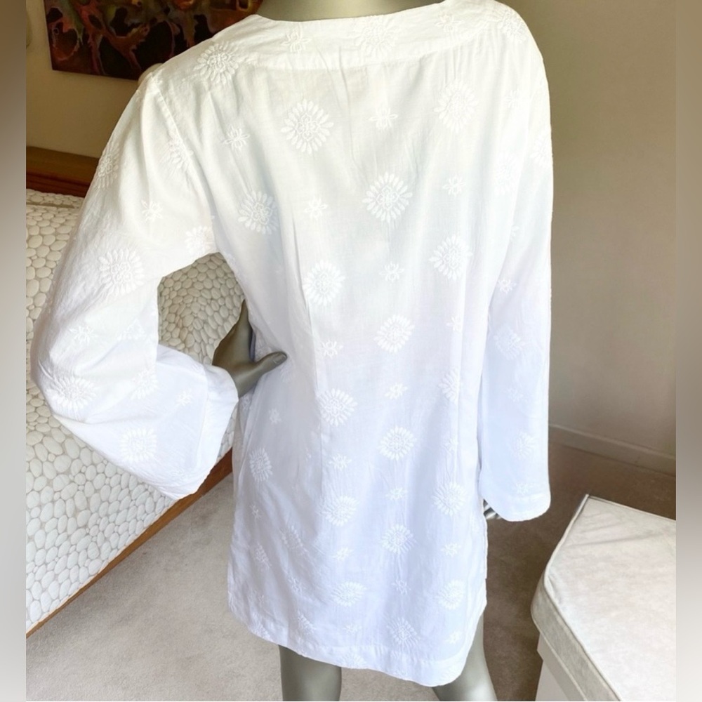 White on White Embossed Tunic Swim Coverup - Picture 3 of 16